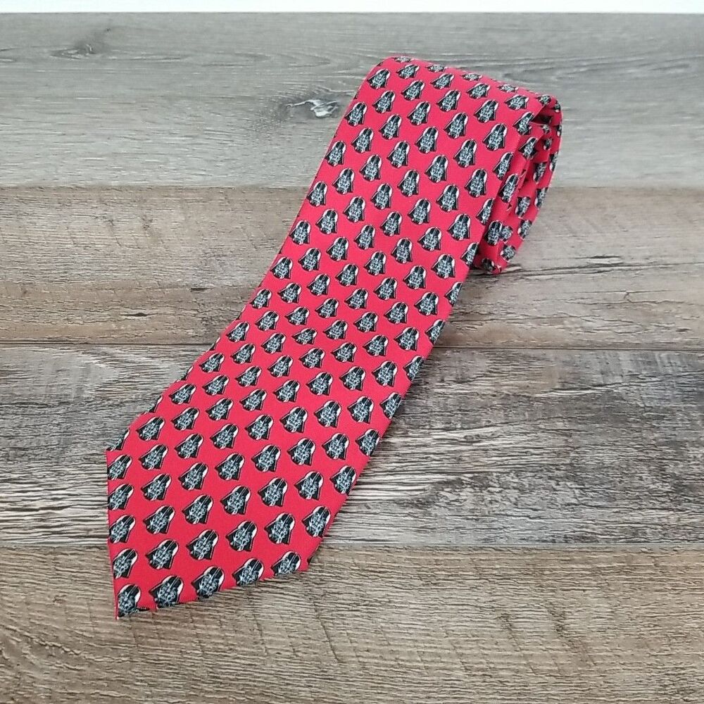 STAR WARS Darth Vader Red Necktie Tie Men's Polyester Helmet Pattern Repeat 57"
